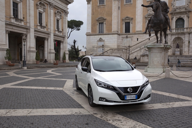 Nissan Leaf corre all’Acea Run Rome The Marathon Nissan Leaf corre all’Acea Run Rome The Marathon
