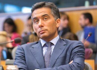 La R-Evolution di Salini per FI: “Under 35 e basta beghe politiche”