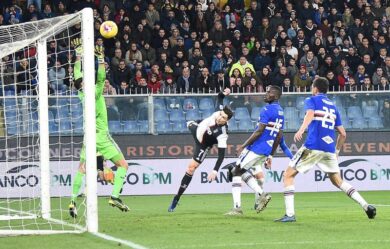 Cristiano Ronaldo “AIR JORDAN”: CR7 celebra il suo gol in volo con la Sampdoria. FOTO-VIDEO
