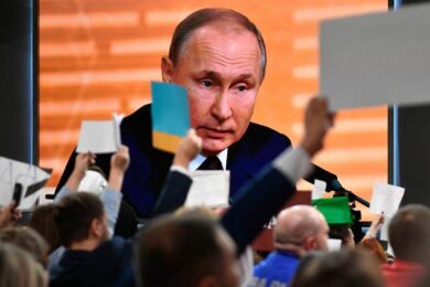 Russia, Putin presidente a vita? Verso l’abolizione del vincolo dei 2 mandati