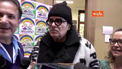 Renato Zero riceve una targa di Dottore Speciale al Rizzoli di Bologna