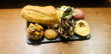 La solidarietà si siede a tavola: show cooking del “non chef” Reponi al ristorante Altrove