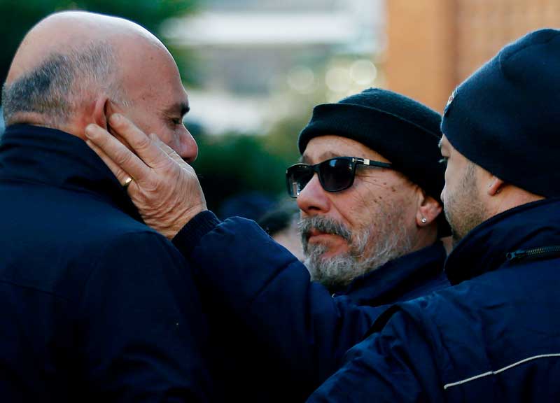 Incidente corso Francia: Pietro Genovese arrestato. Gaia e Camilla, i funerali Incidente corso Francia: Pietro Genovese arrestato. Gaia e Camilla, i funerali