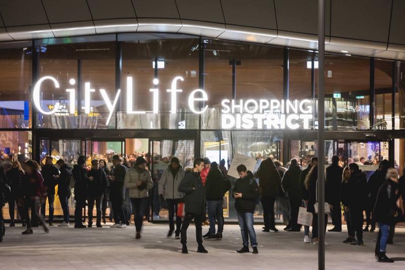 Milano, saldi al via: ecco gli store più cool della città Milano, saldi al via: ecco gli store più cool della città