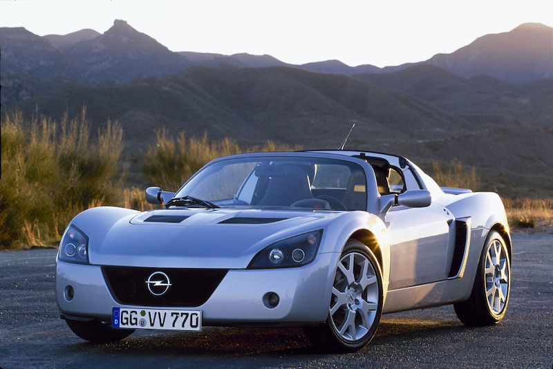 Ginevra 1999, Opel presentava la Speedster Ginevra 1999, Opel presentava la Speedster