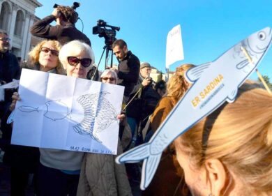 Sardine, dopo le piazze tocca ai crinali. Al via manifestazioni sull’Appennino