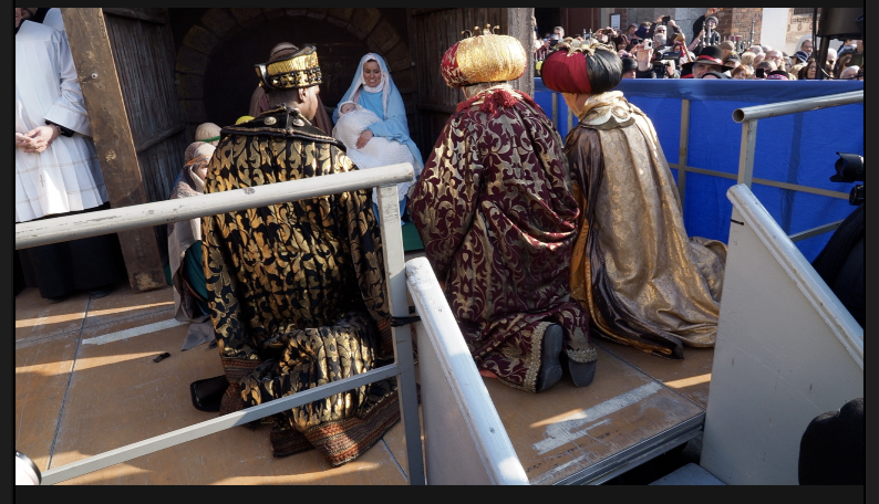 Milano, appello per Sant’Eustorgio : “Salviamo il campanile, sta per crollare”