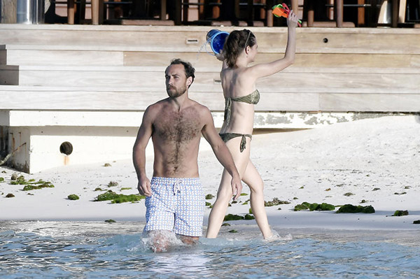 Kate Middleton news: Pippa Middleton in bikini le ruba la scena… così. FOTO