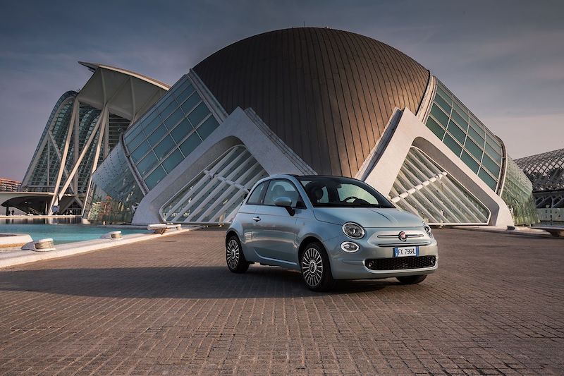 Con 500 e Panda hybrid Fiat fa il primo passo verso l’elettrico