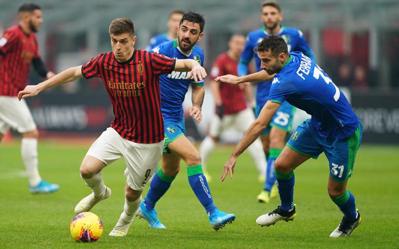 MILAN, PIATEK-TOTTENHAM ACCORDO E VISITE MEDICHE? GIALLO. E UNDER-SUSO… MILAN, PIATEK-TOTTENHAM ACCORDO E VISITE MEDICHE? GIALLO. E UNDER-SUSO…