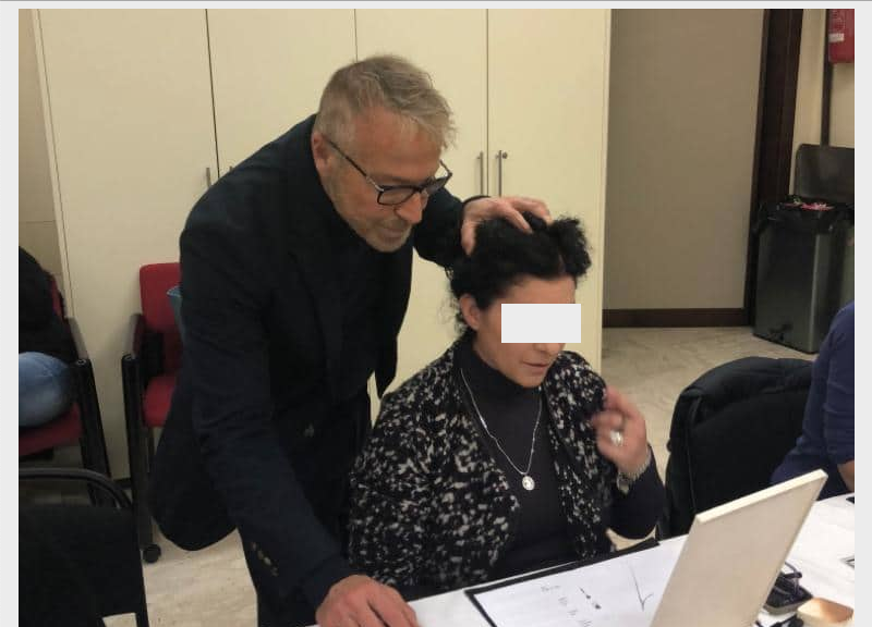 Galleria foto 'Donna è vita: Antonio, il make-up artist che trucca le pazienti oncologiche' - foto 1