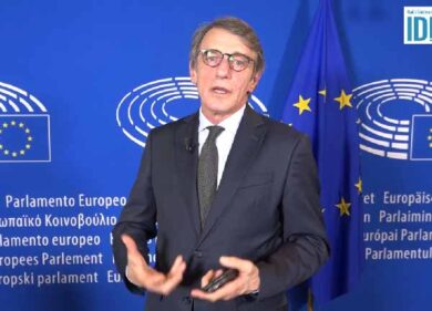 Sassoli, ma quale “presidente di tutti”.Dirige con l’ossessione dei sovranisti