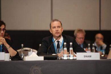 Marco Alverà (Snam) ad Abu Dhabi per l’Assemblea generale di Irena