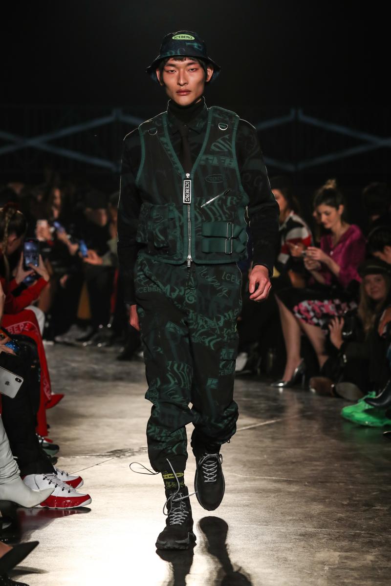 Mfw, Iceberg sfila in una festa visionaria tra luxury sportswear e formalità Mfw, Iceberg sfila in una festa visionaria tra luxury sportswear e formalità
