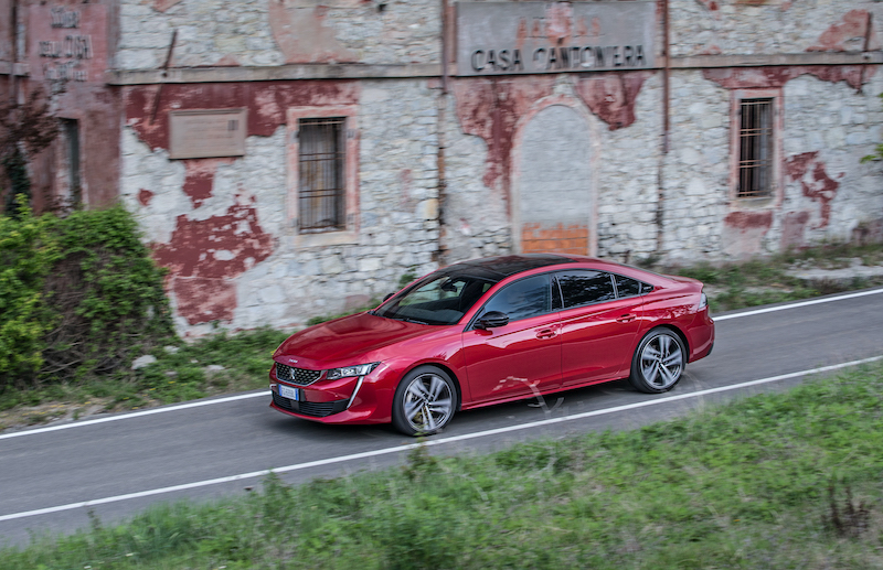 Nuova Peugeot 508 Diesel BlueHDi 160: prestazioni elevate e consumi contenuti Nuova Peugeot 508 Diesel BlueHDi 160: prestazioni elevate e consumi contenuti