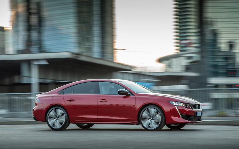 Nuova Peugeot 508 Diesel BlueHDi 160: prestazioni elevate e consumi contenuti Nuova Peugeot 508 Diesel BlueHDi 160: prestazioni elevate e consumi contenuti