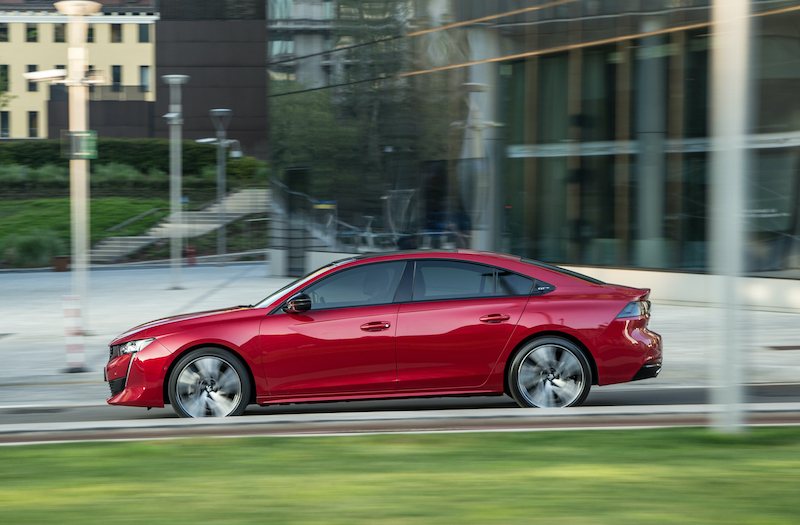 Nuova Peugeot 508 Diesel BlueHDi 160: prestazioni elevate e consumi contenuti Nuova Peugeot 508 Diesel BlueHDi 160: prestazioni elevate e consumi contenuti
