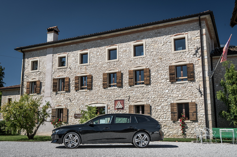 Nuova Peugeot 508 Diesel BlueHDi 160: prestazioni elevate e consumi contenuti Nuova Peugeot 508 Diesel BlueHDi 160: prestazioni elevate e consumi contenuti