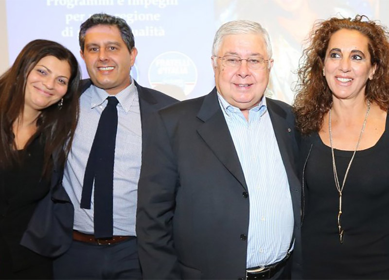 Calabria, una foto imbarazza il Pd: Callipo stava con il Centrodestra Calabria, una foto imbarazza il Pd: Callipo stava con il Centrodestra
