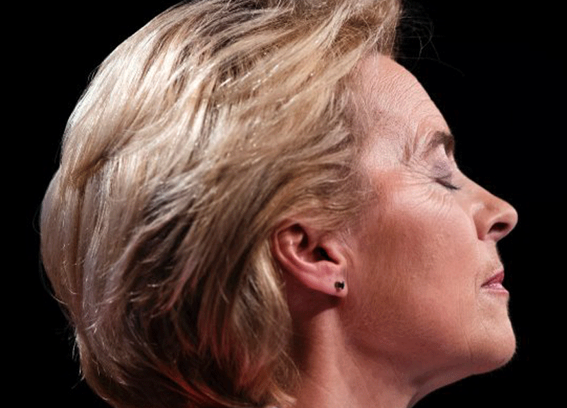 Ursula Von der Leyen, i sospetti sugli sms cancellati in Germania Ursula Von der Leyen, i sospetti sugli sms cancellati in Germania