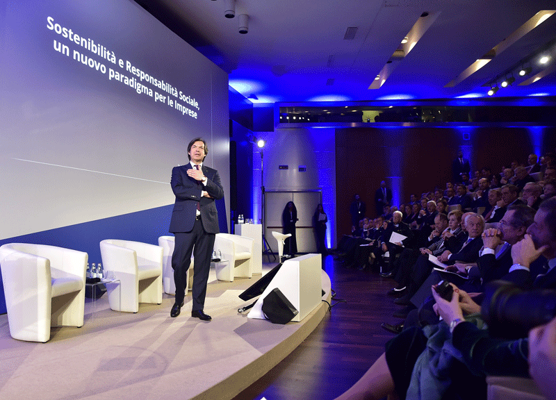 Galleria foto 'Intesa Sanpaolo, l’impact bank modello per sviluppo sostenibile e inclusivo' - foto 1