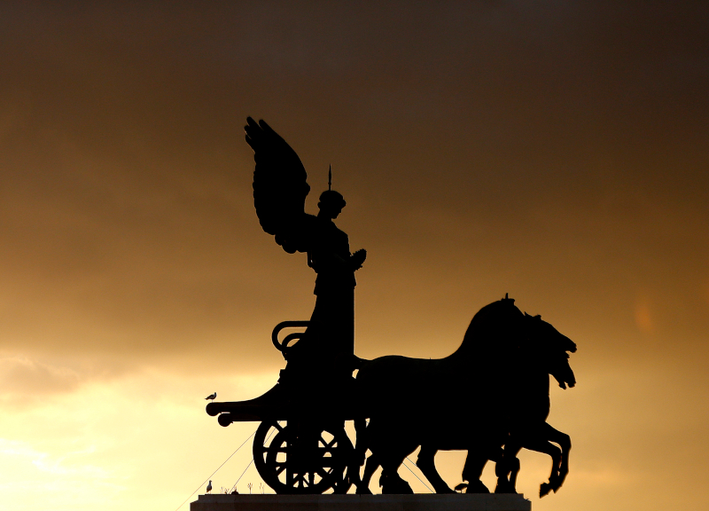 Smog incubo di Roma, Raggi nel panico da diesel: sarà blocco anche venerdì 17