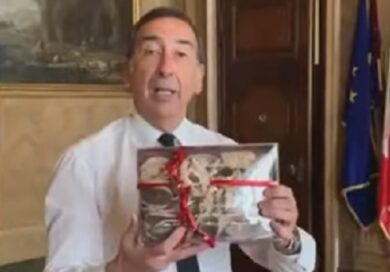 Sala riceve pacco con prodotti del Sud: Per un milanese imbruttito è un sogno