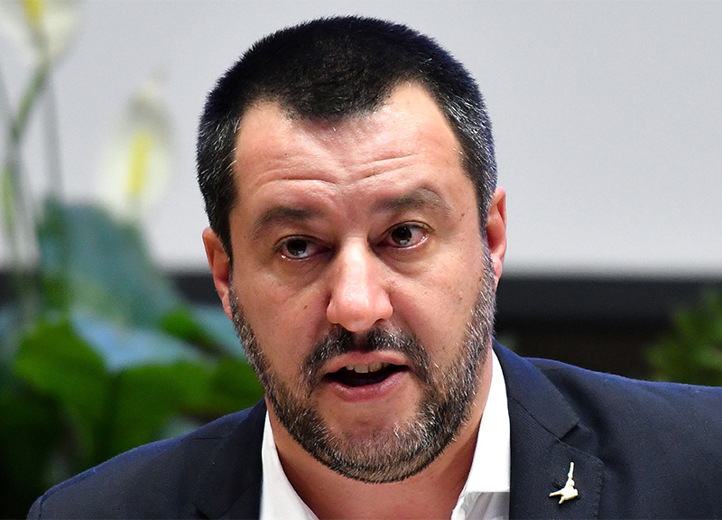 La vergogna del Nazismo Rosso contro Salvini La vergogna del Nazismo Rosso contro Salvini
