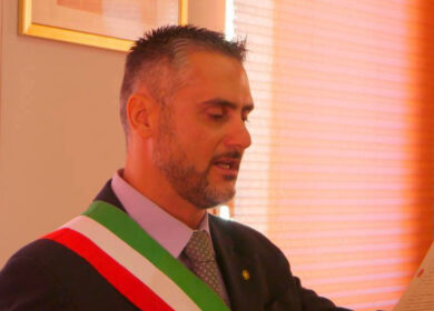 FdI, via un dirigente: lascia il partito per salvare vite in mare con Carola