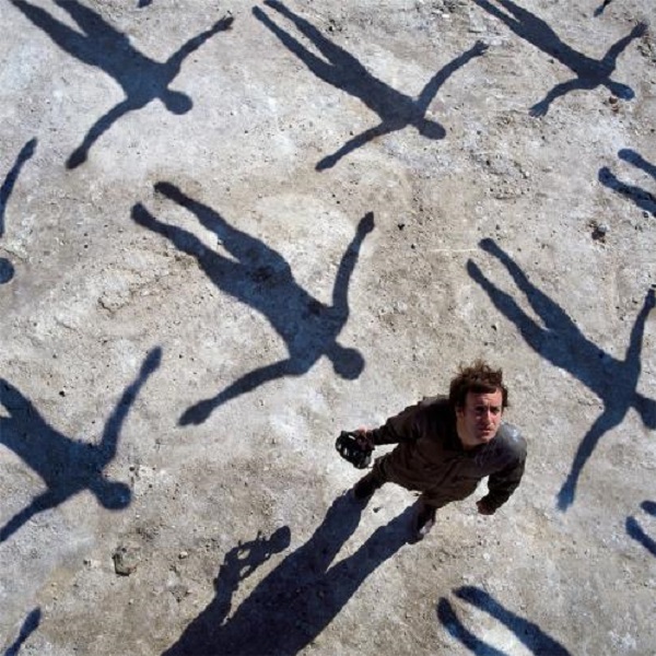 “Age of Aquarius”: le copertine di Storm Thorgerson in mostra a Milano. FOTO