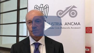 Comuni sempre più attenti alle 2 ruote… Ma resta il problema buche