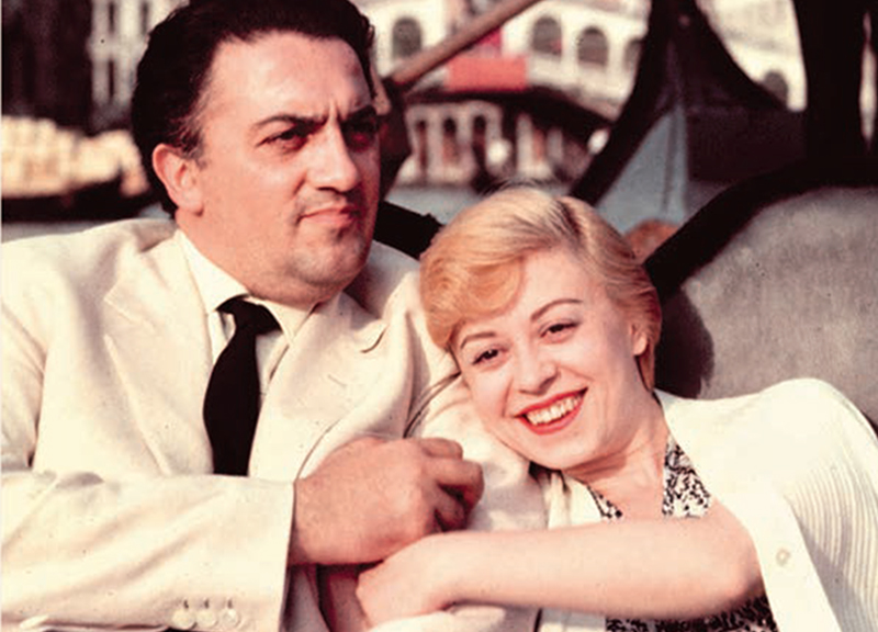 “Amarcord Fellini. L’alfabeto di Federico” di Oscar Iarussi “Amarcord Fellini. L’alfabeto di Federico” di Oscar Iarussi