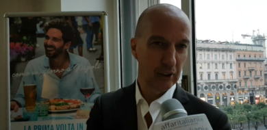 Colombo, Sebeto: “Come un giorno a Napoli”, Rossopomodoro in TV