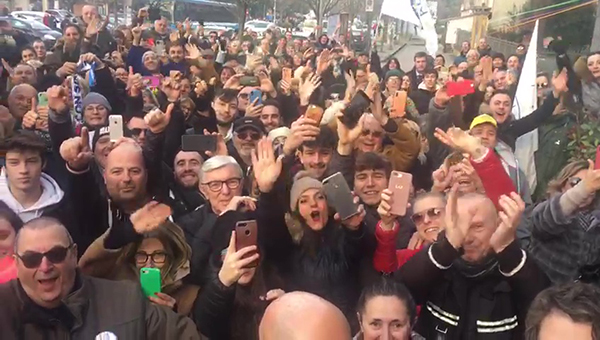 Salvini: “Incredibile l’entusiasmo che c’è per la Lega in Emilia”. Video Salvini: “Incredibile l’entusiasmo che c’è per la Lega in Emilia”. Video