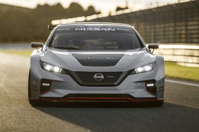 Nissan LEAF NISMO RC debutta in Europa