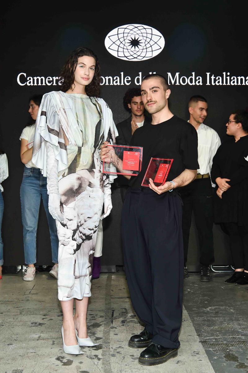 Beyoncé al pre-Grammys Awards con l’abito di uno studente di Ied Milano. FOTO Beyoncé al pre-Grammys Awards con l’abito di uno studente di Ied Milano. FOTO