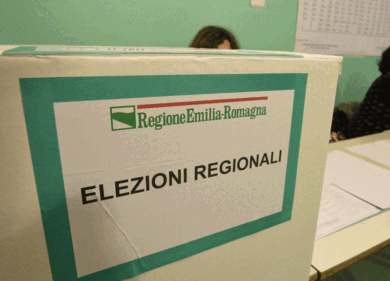 Elezioni sondaggio: numeri choc dopo l’Emilia. M5S nettamente sotto il 10%