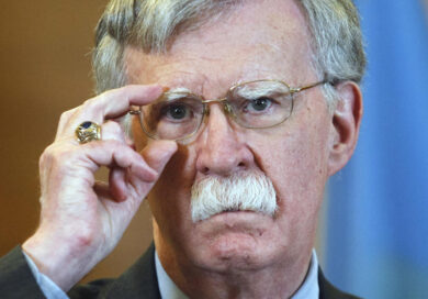 Impeachment Trump, si allungano i tempi. Bolton può riaprire il processo