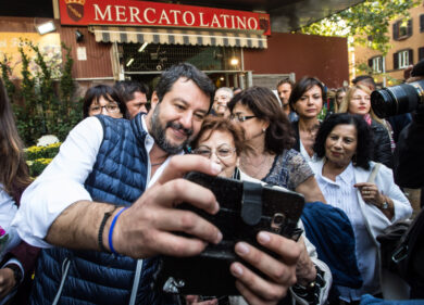 Salvini apre la campagna per Roma: la Lega in piazza contro Raggi e Zingaretti