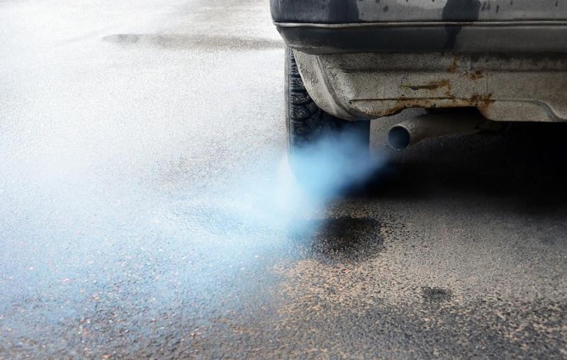 Domeniche a piedi contro smog? Inutili. Anche Pisapia lo aveva capito anni fa Domeniche a piedi contro smog? Inutili. Anche Pisapia lo aveva capito anni fa
