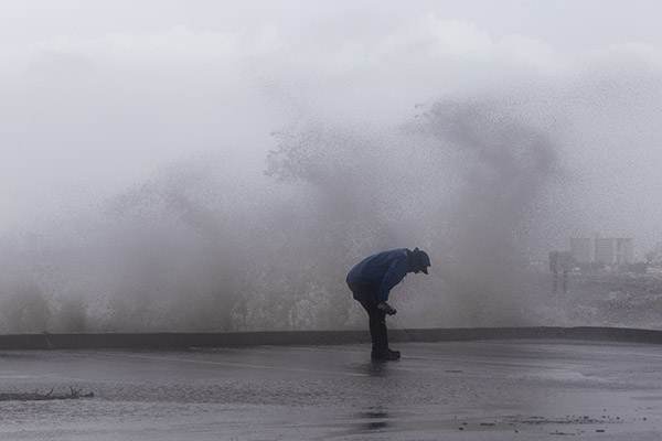 Allerta clima, gli esperti:Impazzito.Scontro anticiclone africano-aria polare Allerta clima, gli esperti:Impazzito.Scontro anticiclone africano-aria polare
