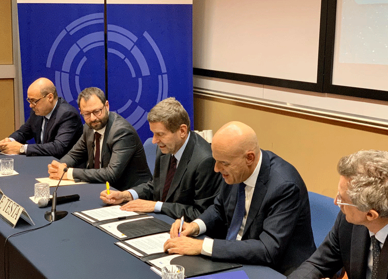 Galleria foto 'Eni con Enea per “l’energia che accende le stelle”: al via il progetto DDT' - foto 1
