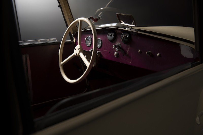 “l’Aventure Peugeot” a Retromobile  tra passato e futuro