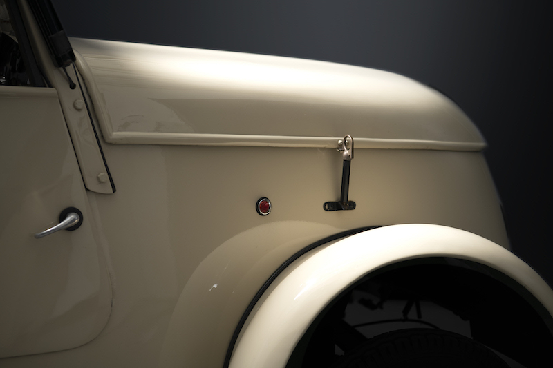 “l’Aventure Peugeot” a Retromobile  tra passato e futuro