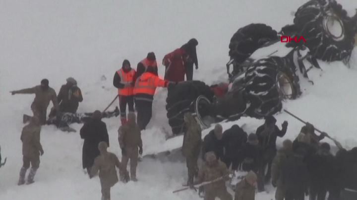 Turchia, due valanghe in pochi giorni a Van in località Bahcesaray, 38 morti Turchia, due valanghe in pochi giorni a Van in località Bahcesaray, 38 morti