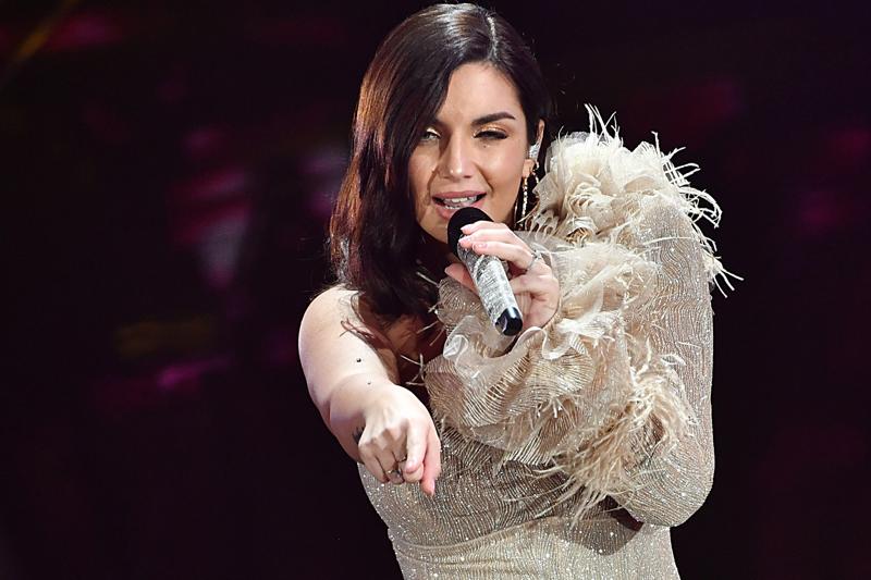 Ascolti Tv Sanremo 2020: Elettra twerka, Ricchi e Poveri in playback. Polemica Ascolti Tv Sanremo 2020: Elettra twerka, Ricchi e Poveri in playback. Polemica