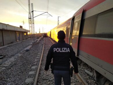 Treno deragliato, il prefetto di Lodi: “Poteva essere una carneficina”