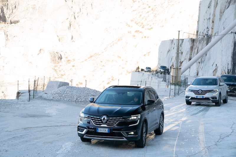 Renault Koleos si impreziosisce e strizza l’occhio all’off road Renault Koleos si impreziosisce e strizza l’occhio all’off road