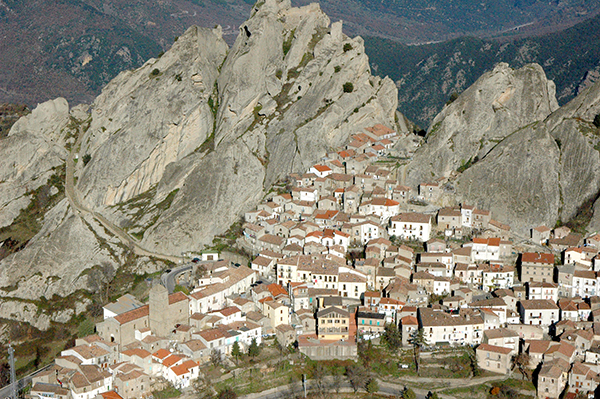Da Matera ai borghi fino all’enogastronomia, il turismo in Basilicata è slow Da Matera ai borghi fino all’enogastronomia, il turismo in Basilicata è slow