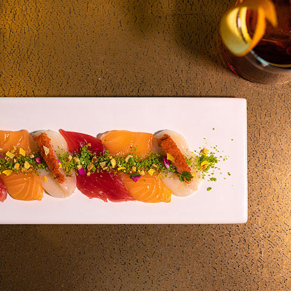 “Crudo” il nuovo menu di Armani/Bamboo Bar da oggi anche a pranzo